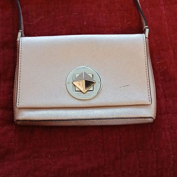 Kate Spade  - Picture 1 of 8